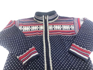 lot 128 image: Excellent Like-New DALE OF NORWAY Mens Wool Sweater - Size L