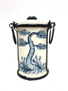 lot 132 image: Old Antique Chinese Opium Pipe wBrass Mounts