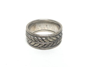 lot 152 image: Signed DAVID YURMAN Sterling Silver Mens Ring 