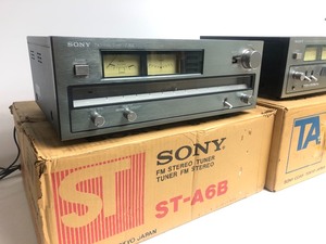 lot 153 image: Excellent Working Vintage SONY Model TA-F6B Stereo Amplifier & ST-A6B Tuner