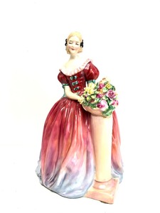 lot 164 image: Signed Vintage 1926 ROYAL DOULTON Porcelain Figurine - Roseanna 
