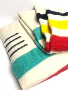 lot 181 image: Excellent HUDSON BAY 4-Point Wool Blanket