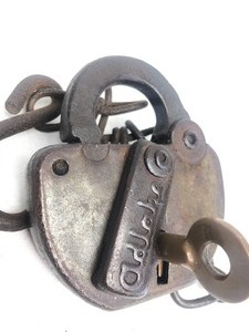 lot 230 image: Working Antique ADLAKE Railroad Lock - Northern Pacific Switch Lock
