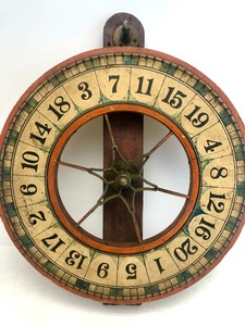 lot 6 image: Orig Antique Carnival Gambling Wheel 