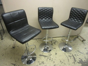 SALON-STYLE CHAIRS, WITH ADJUSTABLE HEIGHT