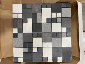 lot 833 image: 22 Sheets Porcelain Mosaic Tile Modular Salt & Pepper
