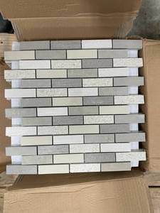lot 835 image: 22 Sheets Porcelain Tile Brick Mosaic Beige
