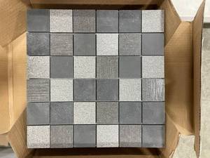 lot 838 image: 31 Sheets Porcelain Tile 2 x 2 Mosaic Grey