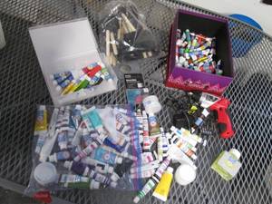 lot 18 image: Huge Assortment of Acrylic Paint, N...