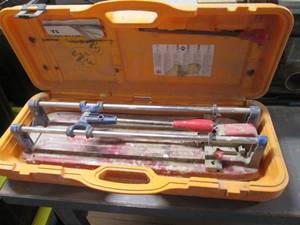 lot 77 image: Filker TS40 Tile Cutter In Case Se...