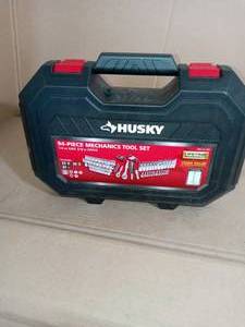lot 5 image: Mechanics Tool Set (94-Piece) by Husky- open box not used
