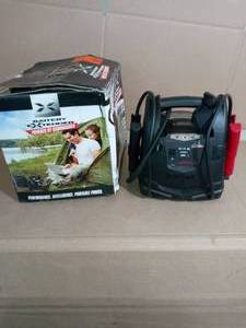 lot 12 image: Battery Extender 12-Volt, 750 Amp Battery Jump Starter by Schumacher