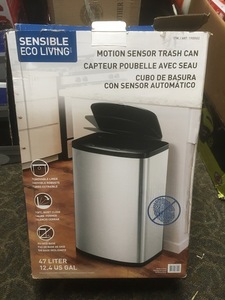 lot 18 image: Motion Sensor Trash Can (12 Gallon)
