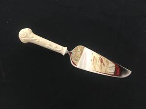 Entertaining & Serving Items