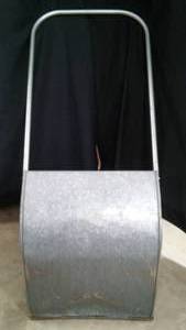 lot 8 image: SNOW SCOOP
