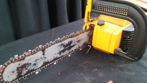 lot 19 image: MONTGOMERY WARDS TMY24086A CHAIN SAW