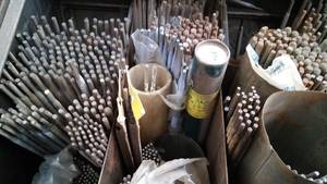 lot 22 image: HUGE AMOUNT OF STICK WELDING RODS