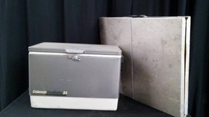 lot 48 image: RETRO COLEMAN STEELBELTED 54 COOLER AND METAL CAMP TABLE