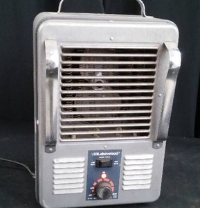lot 50 image: LAKEWOOD ELECTRIC HEATER