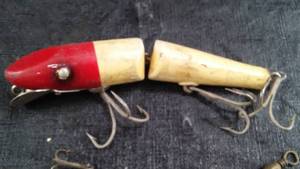 lot 61 image: VINTAGE FISHING TACKLE