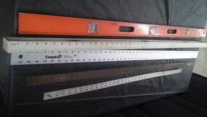 lot 76 image: RULERSLEVELS