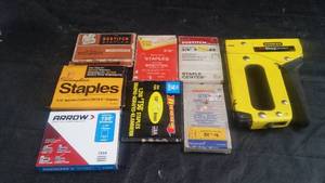 lot 79 image: STAPLE GUN