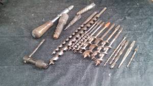 lot 95 image: ANTIQUE  VINTAGE  DRILL BITS