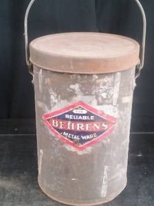 lot 103 image: ANTIQUE  VINTAGE BEHRENS METAL WARE
