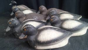lot 68 image: 1950S DUCK DECOY