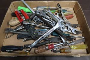 lot 159 image: MISC TOOLS