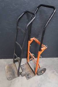 lot 173 image: 2 WHEEL CARTS