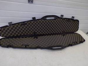 lot 21 image: Hard Side Gun Case