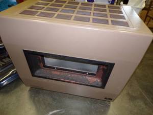 lot 15 image: Empire Propane Heater 65,000 Btus