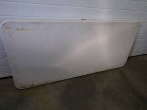 lot 6 image: 6 Folding Table