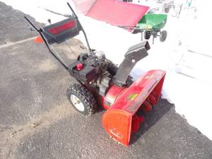 lot 65 image: 8 HP 26 Yard Machines Snow Blower with Electric Start