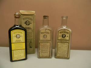 lot 9 image: Vintage Watkins Imitation Vanilla Extract Double Strength 11 Oz Glass Bottle W Box - UNOPENED - VINTAGE PAPER LABEL WATKINS COUGH MEDICINE & WATKINS LINIMENT BOTTLES - NICE SET - SEE PICTURES