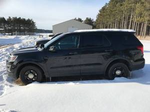 lot 1 image: 2016 Ford Explorer AWD - Police Interceptor - #3