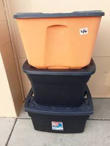lot 46 image: 3-Totes With Lids