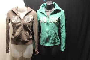 lot 4 image: 2 Aero, 1 XS, 1 S...