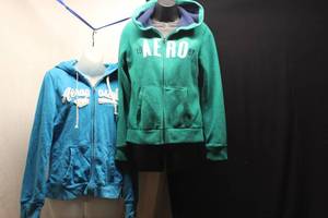 lot 14 image: 2 Aero sweatshirts size L...