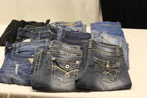 lot 46 image: 8 pair of jeans size 1 and 2 dress ...