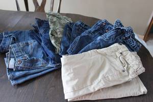 lot 67 image: 8 pair Boys size 5T adjustable wais...