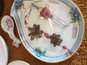 Assorted Home Decor Items