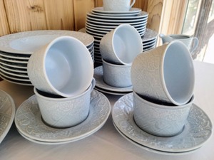 Mikasa English Countryside Dish Set