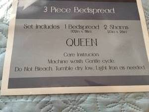 3 Piece Queen Size Bedspread Set (NEW)