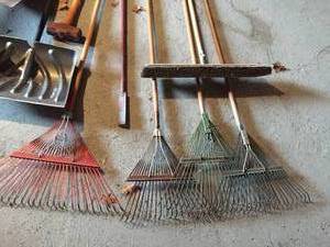 Large Long Handled Tool Lot
