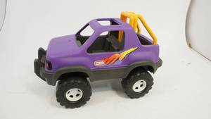 lot 34 image: Vintage Large Little Tikes Purple Off Road 4 X 4 Rugged Monster Toy Truck