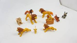 lot 42 image: Vintage Disney Lion King Toy Animals