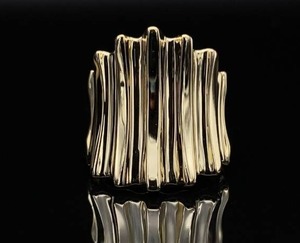 lot 27 image: Designer Mid-Century Style Free Form Ring in 14k Yellow Gold $2999 Retail