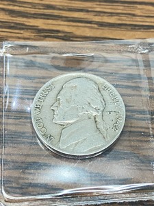 lot 8 image: (5) Error Coins